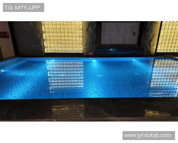 如何高效清洁泳池并保持水质清澈的实用技巧与方法 如何高效清洁泳池并保持水质清澈的实用技巧与方法