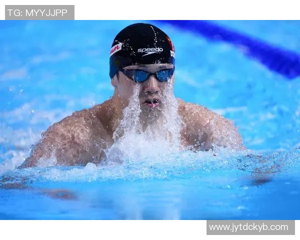 蛙泳技巧提升全攻略与训练方法解析,助力游泳成绩突破